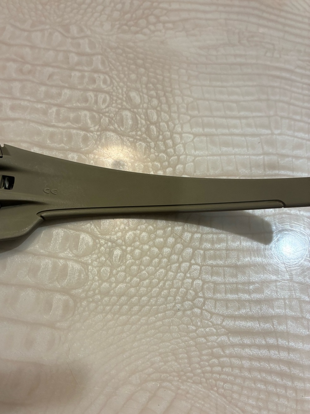 Oakley Batwolf Olive Green Frame Sunglasses - Picture 10 of 16